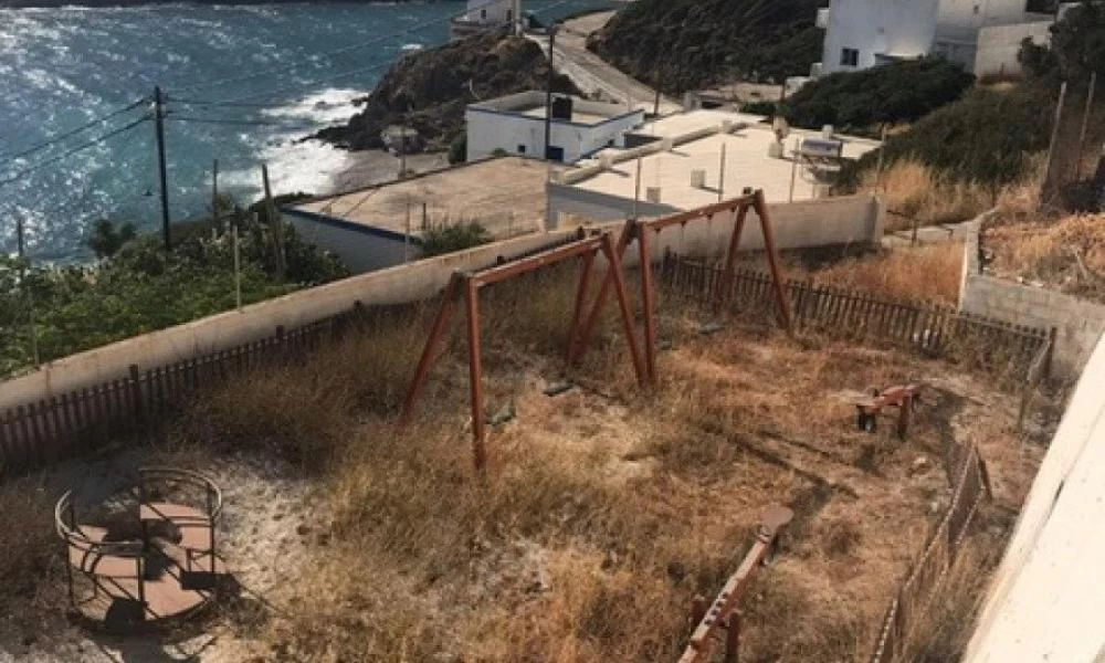 Θύμαινα: Ένα μικροσκοπικό νησάκι με ελάχιστους μαθητές